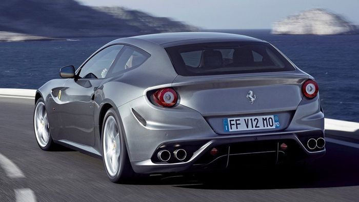 Όπως και η τετραθέσια, έτσι και η coupe Ferrari FF θα φέρει ένα V12 μοτέρ 6,3 λτ. απόδοσης 660 ίππων.